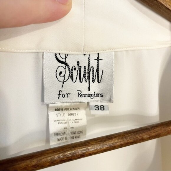 Vintage Script for Penningtons White Detailed Collared Blouse. Size 38. - Picture 6 of 8